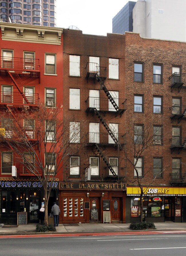 583 Third Ave in New York, NY - Foto de edificio - Building Photo