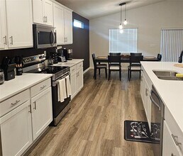 2832 San Marco Wy in Winter Haven, FL - Building Photo - Building Photo