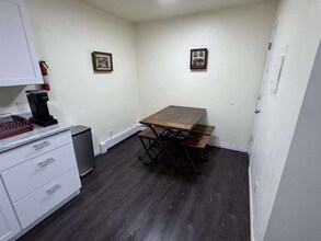 3711 Casper Ct in Anchorage, AK - Building Photo - Building Photo