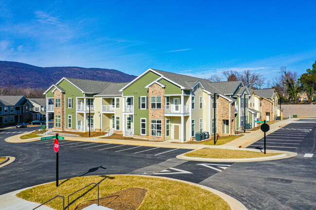 The Vue in Crozet, VA - Building Photo - Building Photo