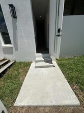 801 29th Ave N, Unit B-B10 in St. Petersburg, FL - Foto de edificio - Building Photo