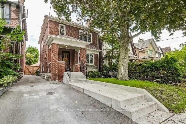 267 Westmount Ave in Toronto, ON - Building Photo - Building Photo
