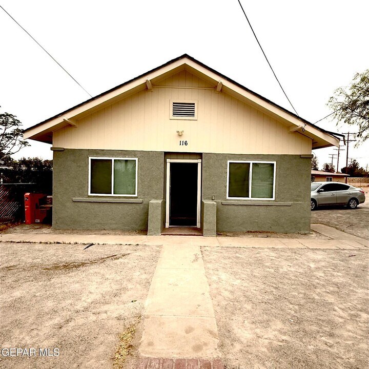 116 Pendale Rd in El Paso, TX - Building Photo