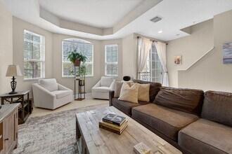 11860 Valencia Gardens Ave in Palm Beach Gardens, FL - Building Photo - Building Photo