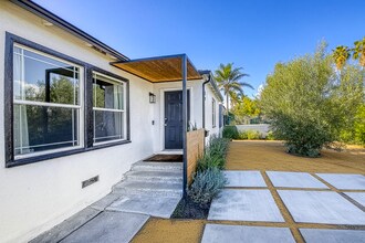 4715 Berryman Ave in Culver City, CA - Building Photo - Building Photo