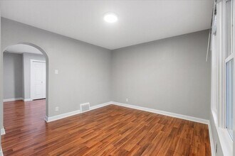 3652 N Nora Ave in Chicago, IL - Building Photo - Building Photo