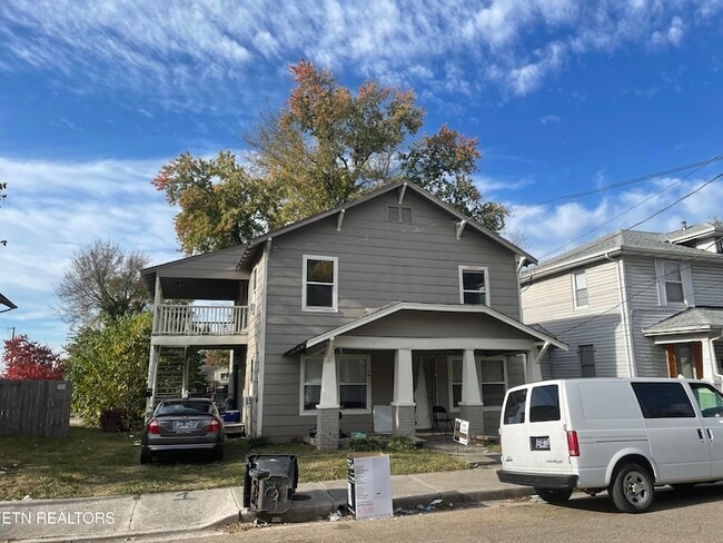 1602 Dora St in Knoxville, TN - Building Photo - Building Photo
