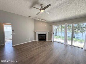 1904 Sunchase Ct in Jacksonville, FL - Building Photo - Building Photo