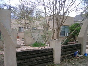 4405 Avenue H in Austin, TX - Building Photo - Building Photo