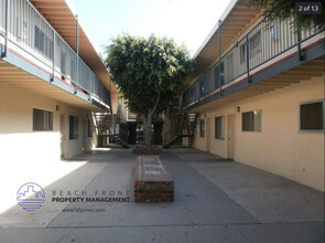 477 E. South St. in Long Beach, CA - Building Photo - Building Photo