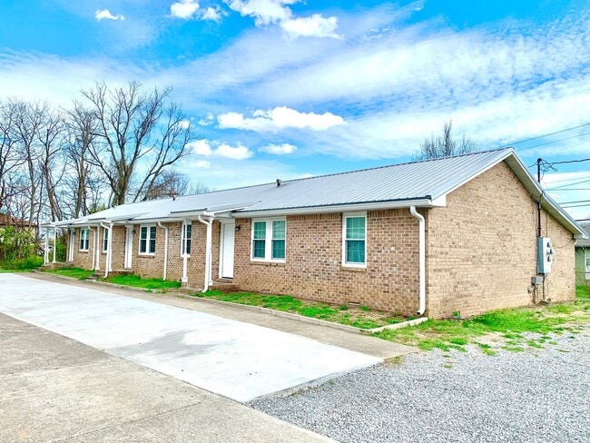 property at 211 Lexington Dr