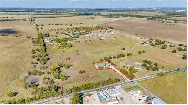 2072 Marshall Rd in Waxahachie, TX - Building Photo - Building Photo