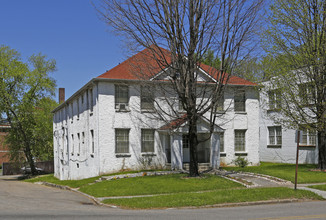 Magnolia Apartments in Knoxville, TN - Building Photo - Building Photo