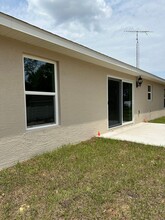 4394 SW 142nd Pl in Ocala, FL - Building Photo - Building Photo