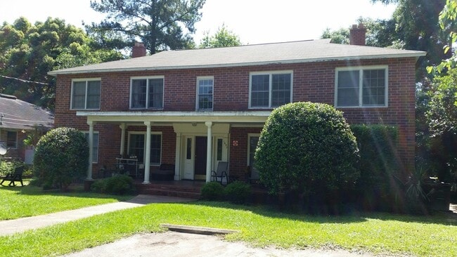 property at 1503 Fernando Dr