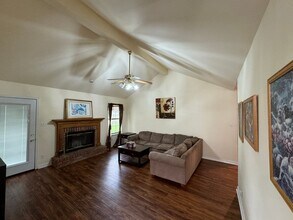 3132 Cypress Ln in Bossier City, LA - Building Photo - Building Photo