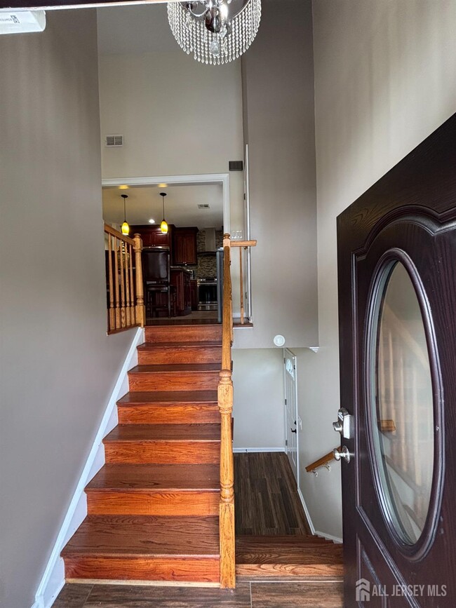 1830 Barnett St in Rahway, NJ - Building Photo - Building Photo