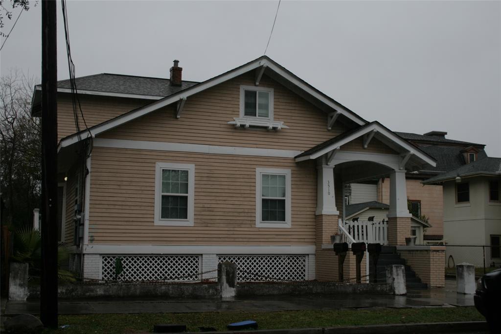 3510 Avenue L-Unit -2 in Galveston, TX - Building Photo