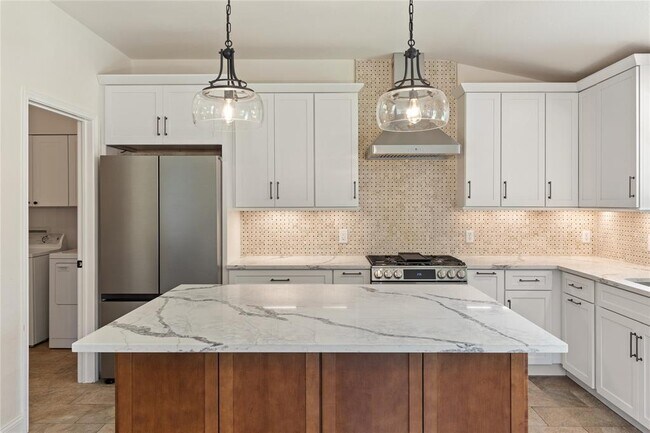 property at 2652 Bradley Ln