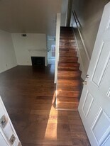 4009 N Hall St, Unit B in Dallas, TX - Building Photo