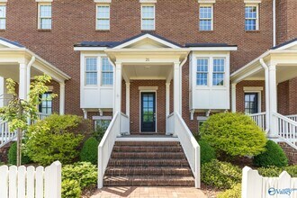 21 Stone Mason Way NW in Huntsville, AL - Building Photo - Building Photo