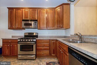 5302 Talladega Ct in Frederick, MD - Building Photo - Building Photo