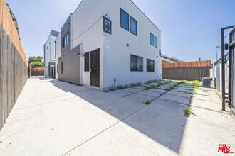 4112 1/2 Normandie Ave in Los Angeles, CA - Building Photo - Building Photo