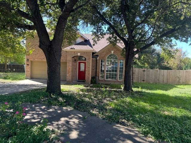 1217 Briargate Dr in Austin, TX - Building Photo