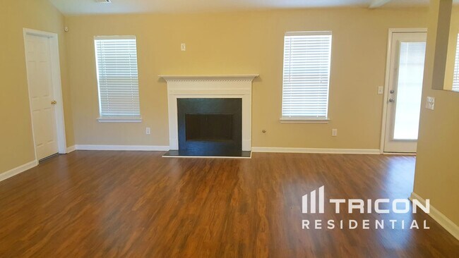 300 Stone Ridge Way in Covington, GA - Building Photo - Building Photo