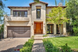 1607 Reeves St in Los Angeles, CA - Building Photo - Building Photo