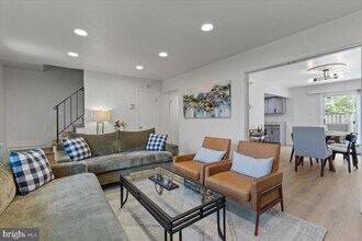 12909 Marquette Ln in Bowie, MD - Building Photo - Building Photo