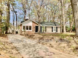 104 Castill Pl in Garner, NC - Building Photo