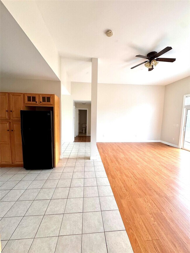 955 NY-52 in Hurleyville, NY - Building Photo - Building Photo