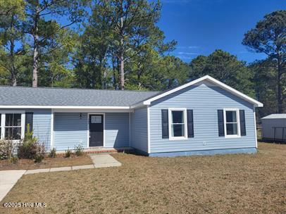 243 Sand Ridge Rd in Hubert, NC - Building Photo - Building Photo