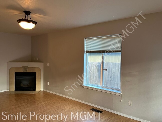 7740 SE 72nd Ave in Portland, OR - Building Photo - Building Photo