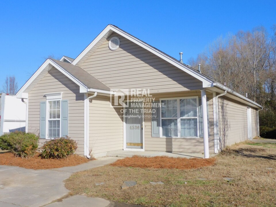 4536 Holland Rd in Greensboro, NC - Building Photo