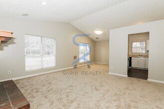 5426 Glen Haven Dr in Atlanta, GA - Foto de edificio - Building Photo