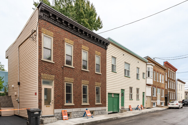 187 De Rigauville Rue in Québec, QC - Building Photo - Building Photo