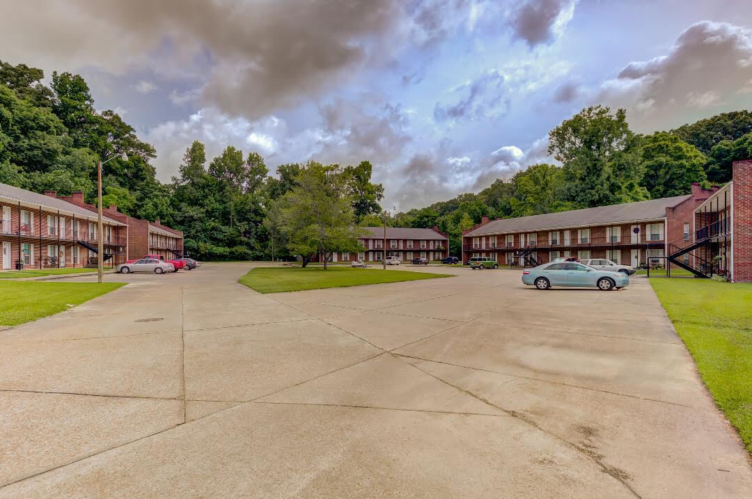 Audubon Place Apartments in Vicksburg, MS - Building Photo