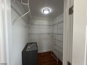 26 Van Rensselear St in Belleville, NJ - Building Photo - Building Photo