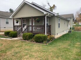 101 Nicky Ln in Asheville, NC - Building Photo