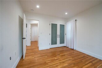 17449 Bullock St in Los Angeles, CA - Building Photo - Building Photo