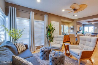 101 N 7th St, Unit 281 in Phoenix, AZ - Building Photo - Building Photo