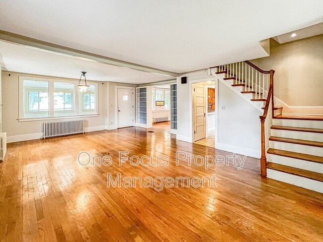 property at 25 N Glenbrook Ave