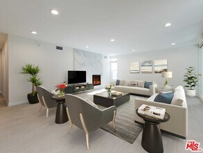 719 S Westgate Ave in Los Angeles, CA - Building Photo - Building Photo