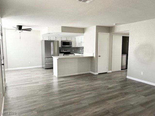 8410 Eldora Ave in Las Vegas, NV - Building Photo - Building Photo