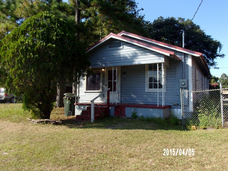 917 Howe St in Waycross, GA - Building Photo