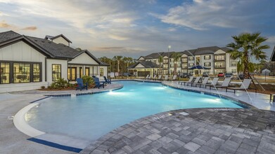 Odyssey at Laurel Island in Kingsland, GA - Foto de edificio - Building Photo