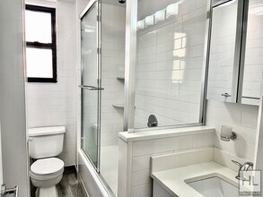 WEST 68 STREET, Unit PHE in New York, NY - Foto de edificio - Building Photo