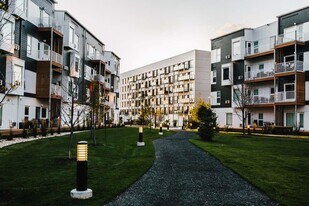 The Spot At Tuxedo Point in Winnipeg, MB - Building Photo